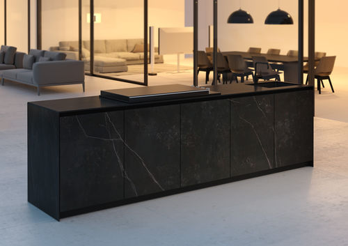 Isola cucina da esterno - N1 SYSTEM - DEKTON KELYA - Novara Outdoor Kitchens - di grandi dimensioni / nera