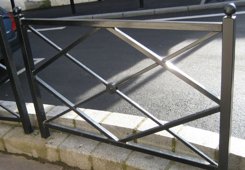 Barriera di protezione - CHARRENTE - Activia Mobilier Urbain - fissa / in acciaio / per spazio pubblico