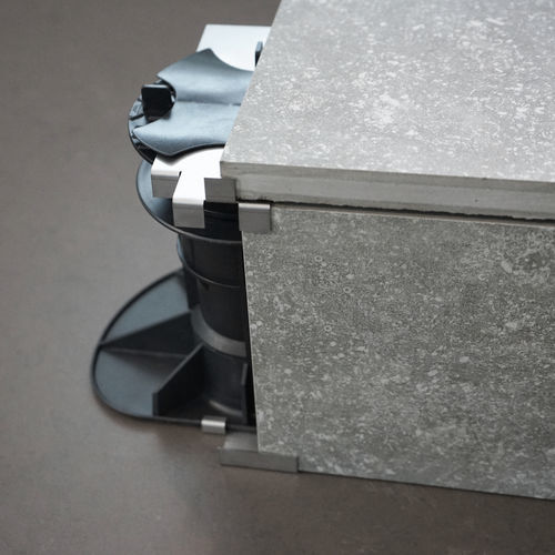 Sistema di fissaggio acciaio - EDGE FINISH - SOLIDOR - per esterni / per solaio / per esterni