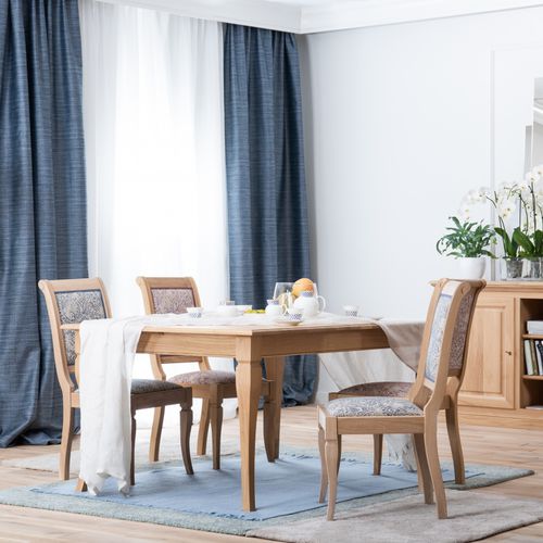 Tavolo da pranzo classico - URDI - Ziemann Home Design - in legno / con supporto in legno / rettangolare
