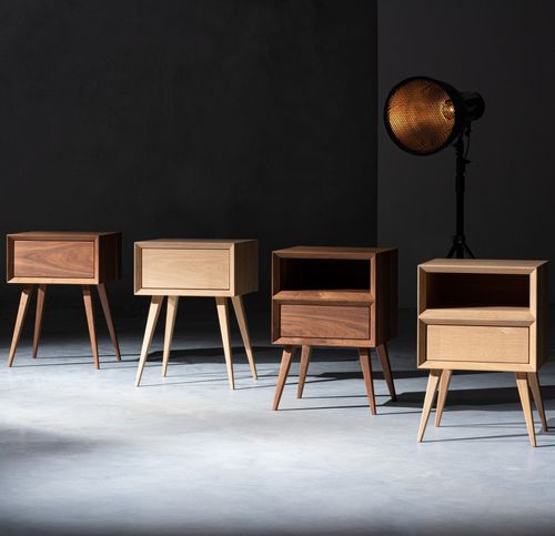 Comodino contemporaneo - DUNN - Ziemann Home Design - in legno / con supporto in legno / rettangolare
