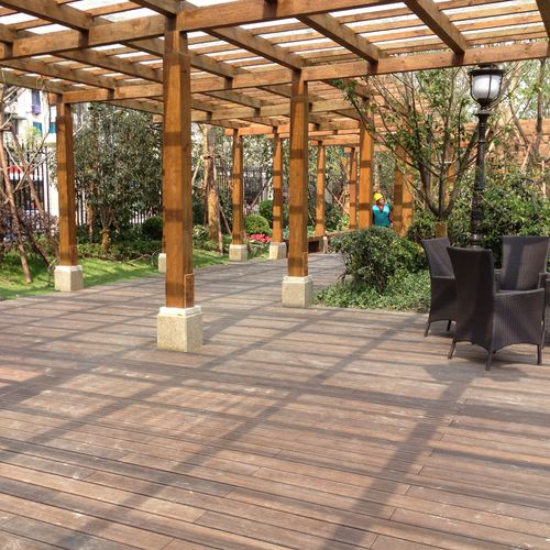 Pergola autoportante - EL - dasso - in legno di latifoglie / a lamelle orientabili / con copertura in legno