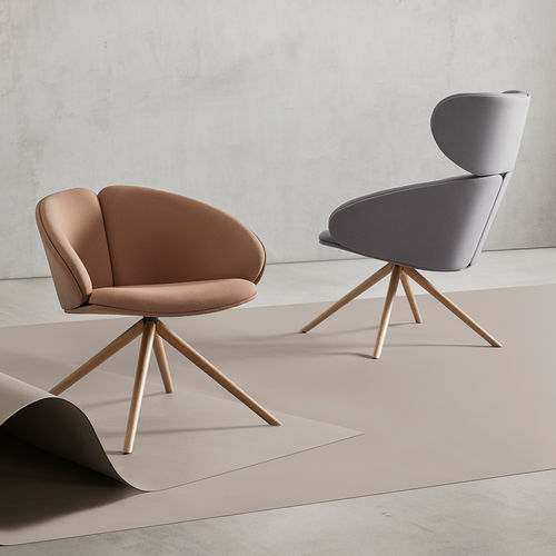 Poltrona contemporanea - PEACH - Mobboli - in tessuto / in legno compensato / con poggiapiedi