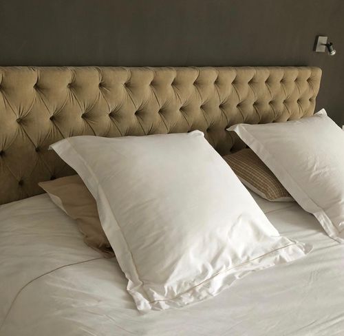 Testiera per letto matrimoniale - 1 - Defleure Home Collection - contemporanea / in tessuto / in pelle