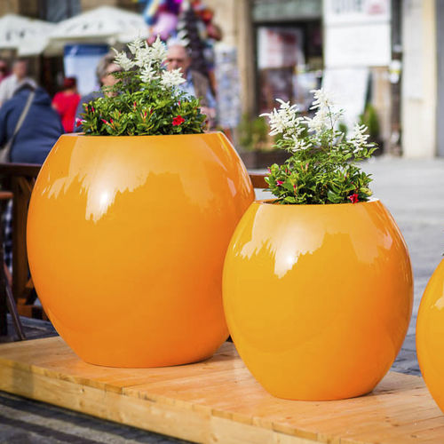 Vaso Da Giardino In Composito As Man Astrini Design Rotondo Per