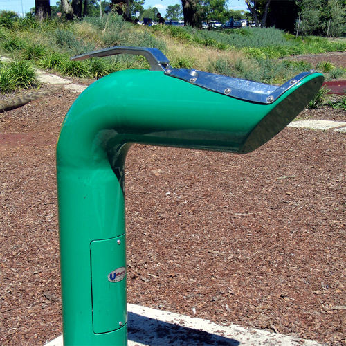 Fontanella da esterno - APOLLO 400  - Urban Fountains and Furniture - in metallo / per spazi pubblici / per scuola