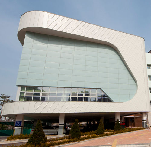 Rivestimento di facciata in pannelli - ALUSTEEL - DSP Co., Ltd. - in alluminio / di lunga durata / liscio