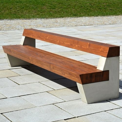 Panca per spazi pubblici contemporanea - ROBUSTA - STREETPARK s.r.o. - in legno massiccio / in calcestruzzo / con schienale