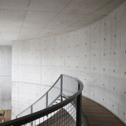Paramento in calcestruzzo - KONCRETE - James Solomon Ltd - in legno / da interno / residenziale