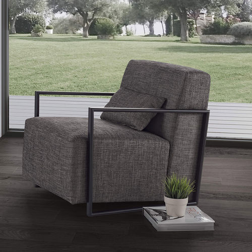 Poltrona contemporanea - COURBUSIER  - Conte - in pelle / in tessuto / in legno compensato