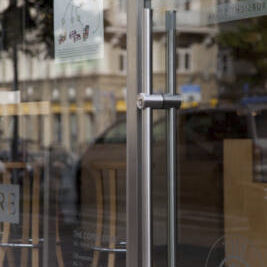 Maniglia a tirante per porta a vetri - Tubo - Casma - in acciaio inossidabile / contemporanea / contract