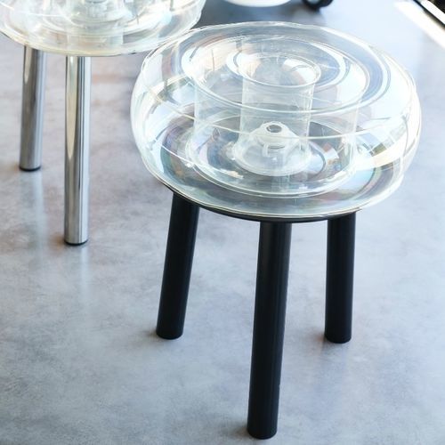 Sgabello contemporaneo - FLOOFY - MOJOW DESIGN - in poliuretano / con 3 piedi / ecologico