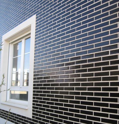 Mattone per facciata - JET BLACK 3500 L - SMOOTH - Klinker Covadonga - per muratura / trafilato / liscio