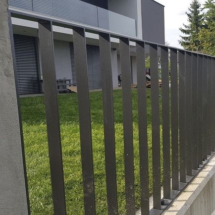 Recinzione a sbarre - VISIO SIMPLE - Ograje Kočevar - da giardino / per spazio pubblico / in acciaio