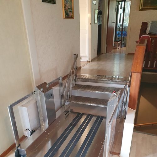 Scala di accesso dritta - Stair Tech - Tech Line Sweden - con gradini in metallo / con struttura in metallo / per uso residenziale