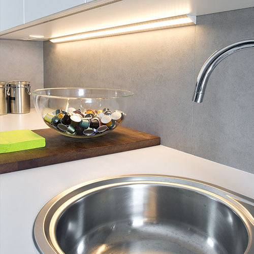 Profilo luminoso sporgente - LOC-30 - Klus Design - LED / per uso residenziale