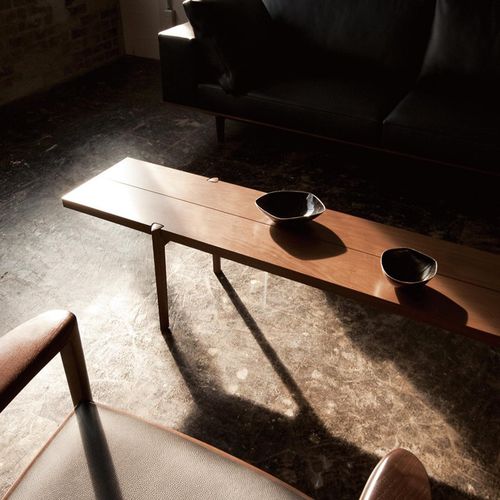 Tavolino basso contemporaneo - WING LUX - CondeHouse - in legno massiccio / con supporto in quercia / con supporto in noce