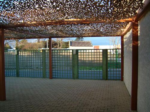 Pergola autoportante - BOIS EXOTIQUE & FILET CAMOUFLAGE - Beach Concept - in legno / con copertura in tela / modulabile
