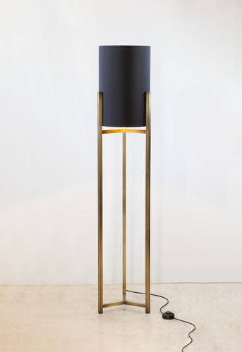 Lampada da terra - TRIA - craftvoll - in ottone / in bronzo / in seta