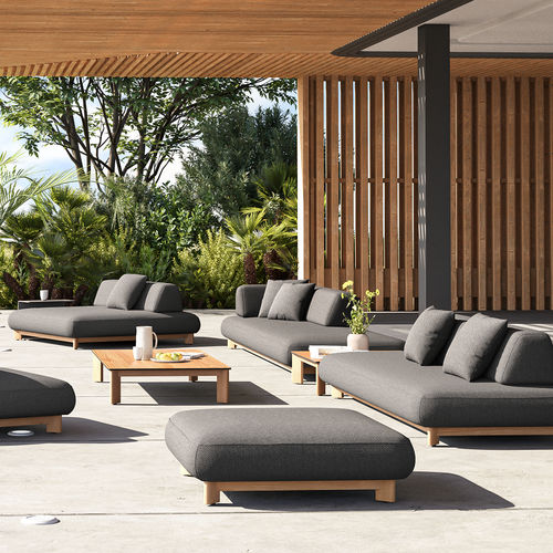 Ottomana contemporanea - CALA - IVINI - in tessuto / in teak / in alluminio
