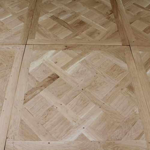 Parquet massello - DALLES DE VERSAILLES CHEVILLÉES BRUT - Décoplus Parquets - in rovere / con intarsio in legno / da incollare