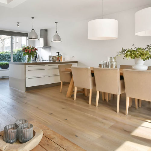 Parquet multistrato - EVEREST - Décoplus Parquets - quercia europea / ponte di barca / spazzolato