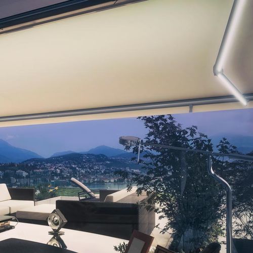 Tenda da sole a cassonetto - A1 CONCEPT  - gaviota - a proiezione / a motore / per terrazza