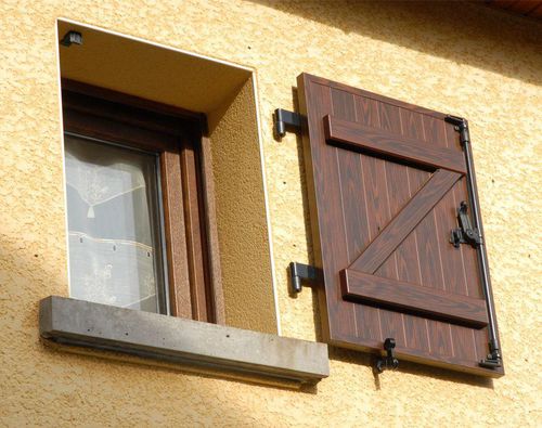 Persiana battente - 27 mm - Volets Thiebaut - in alluminio estruso / termolaccata / aspetto legno