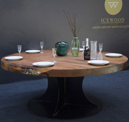 Tavolo da pranzo contemporaneo - Perfectly Imperfect - Icewood - in legno / in resina / con supporto in metallo
