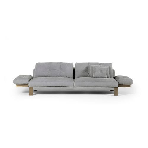 Divano contemporaneo - LEVANTE - HESSENTIA | Cornelio Cappellini - in tessuto / in pelle / colore personalizzabile