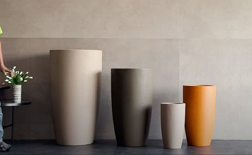 Vaso da giardino in fibra di vetro - Corsa - Bonasila - da appoggio / cilindrico / resistente al gelo