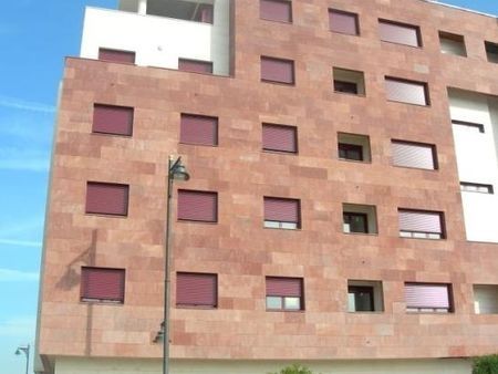 Rivestimento di facciata in fogli - ROJO NEILA® - ARENISCAS STONE - in pietra naturale / in gres / testurizzato