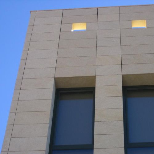 Rivestimento di facciata in pannelli - ALBAMIEL SPANISH SANDSTONE - ROSAL STONES - in fogli / in pietra naturale / in gres