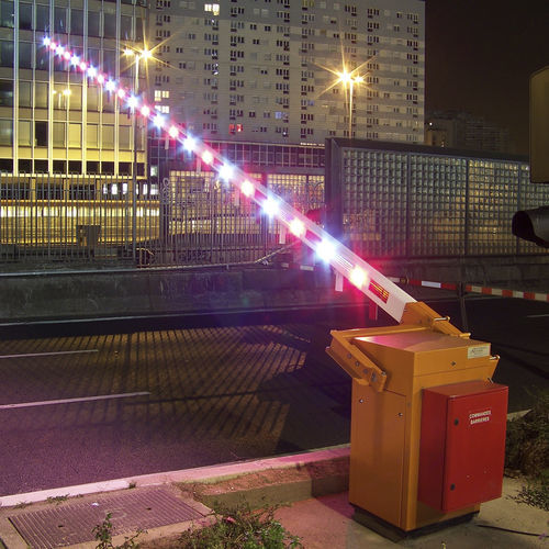 Barriera di controllo accessi - BL 45A/F - AUTOMATIC SYSTEMS - gestione del traffico / a sollevamento / in alluminio