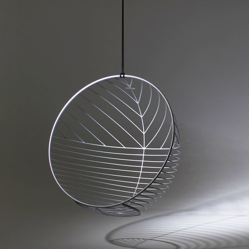 Poltrona sospesa - BUBBLE - Studio Stirling - contemporanea / in tessuto / in bronzo