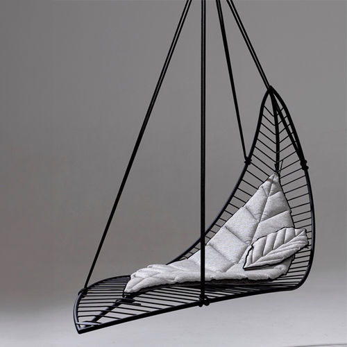 Poltrona sospesa - LEAF STANDARD - Studio Stirling - contemporanea / in tessuto / in acciaio