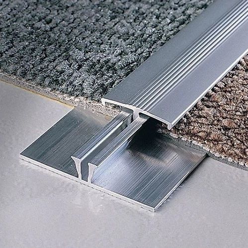 Profilato di transizione in alluminio - Foshan Hero Metal Co.,Ltd.  - per moquette / di colmo / argentato