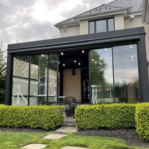 Finestra in vetro - CLASSY - SCHILDR Inc - in alluminio / scorrevole / a doppi vetri