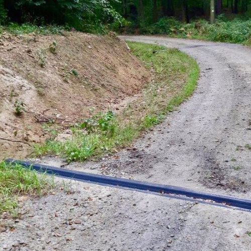 Canaletta di drenaggio a fessura - OPEN TOP CULVERTS - Pietrucha Group - altri materiali / per parcheggio / per strada