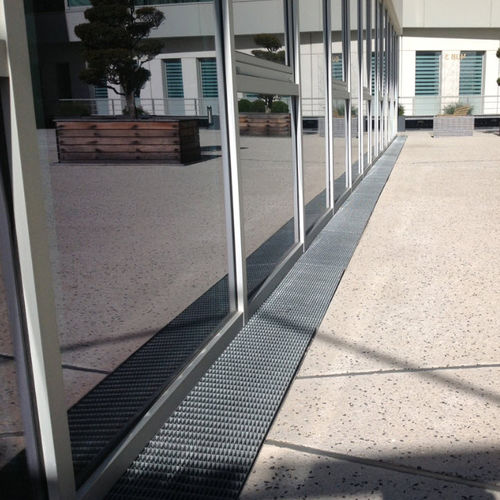 Quadrotta per pavimento sopraelevato in acciaio - Gei - antiscivolo / da esterno / per ufficio