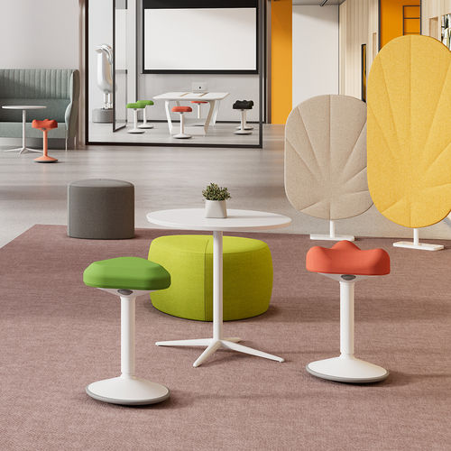 Sgabello da bar contemporaneo - R06 - Foshan Orcco Furniture Co., Ltd. - in espanso / con supporto in nylon / con base centrale