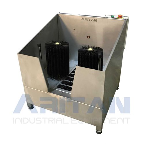 Stazione di pulizia per stivali - ART07 - ARITAN ENDÜSTRİYEL HİJYEN EKİPMANLARI SA - ad altezza regolabile / in acciaio inossidabile / automatizzata