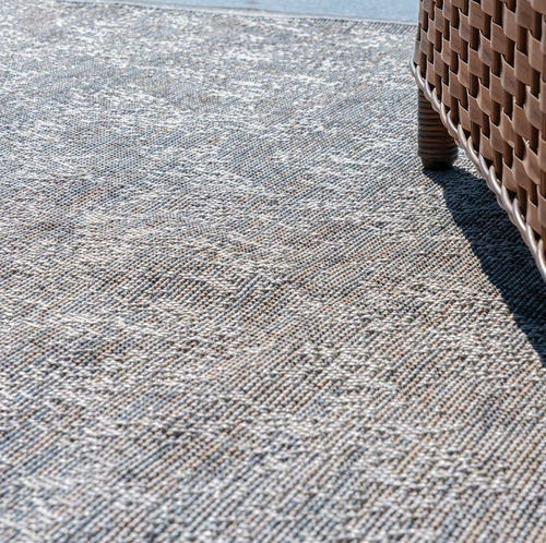 Tappeto contemporaneo - VALETA - Cutcut - a tinta unita / in polipropilene / rettangolare