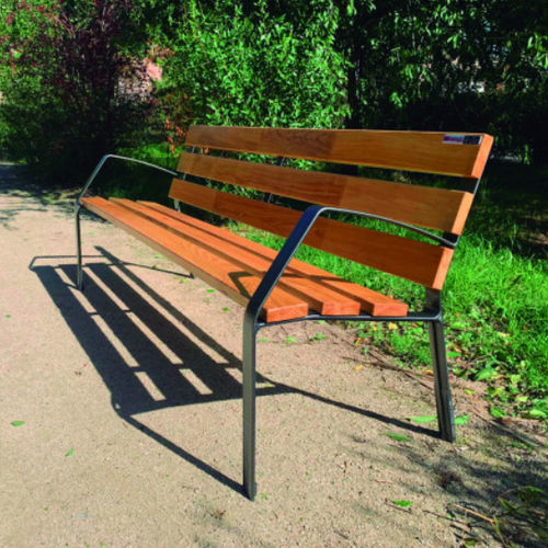 Panca contemporanea - SITZBANK EMILIA - Playparc - in legno / in metallo / con schienale