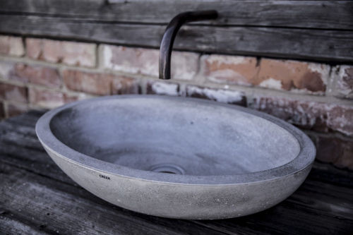 Lavabo sospeso - ELLIPSE - CRÉER s.r.o. - in calcestruzzo / in legno massiccio / fatto a mano