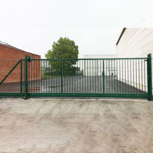 Cancello scorrevole - EGIDIA SC - Betafence International - in acciaio galvanizzato / in acciaio ellettrosaldato / a sbarre