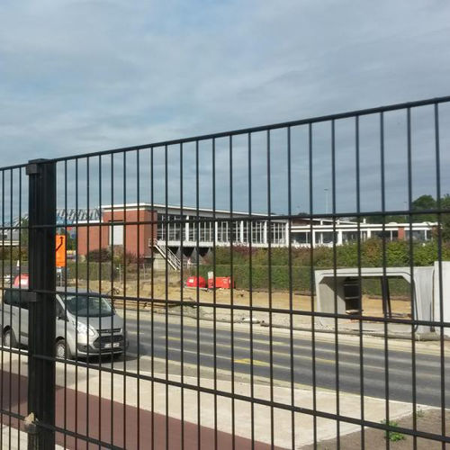 Recinzione a pannelli - NYLOFOR 2D  - Betafence International - a maglia saldata / residenziale / professionale