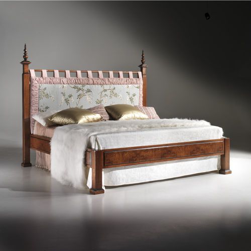Letto king size - H147 - Francesco Molon - in stile / imbottito / con testiera imbottita