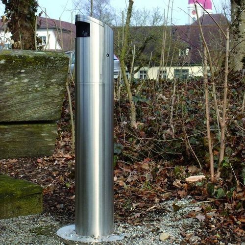 Portacenere da terra - Mega - ANTA SWISS AG (Abfallhai) - in acciaio / per esterni / per spazio pubblico