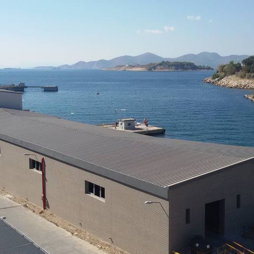 Pannello per coperture a falde - Insotherm RPU - KAMARIDIS GLOBALWIRE GROUP - in acciaio / in poliuretano / aspetto metallo